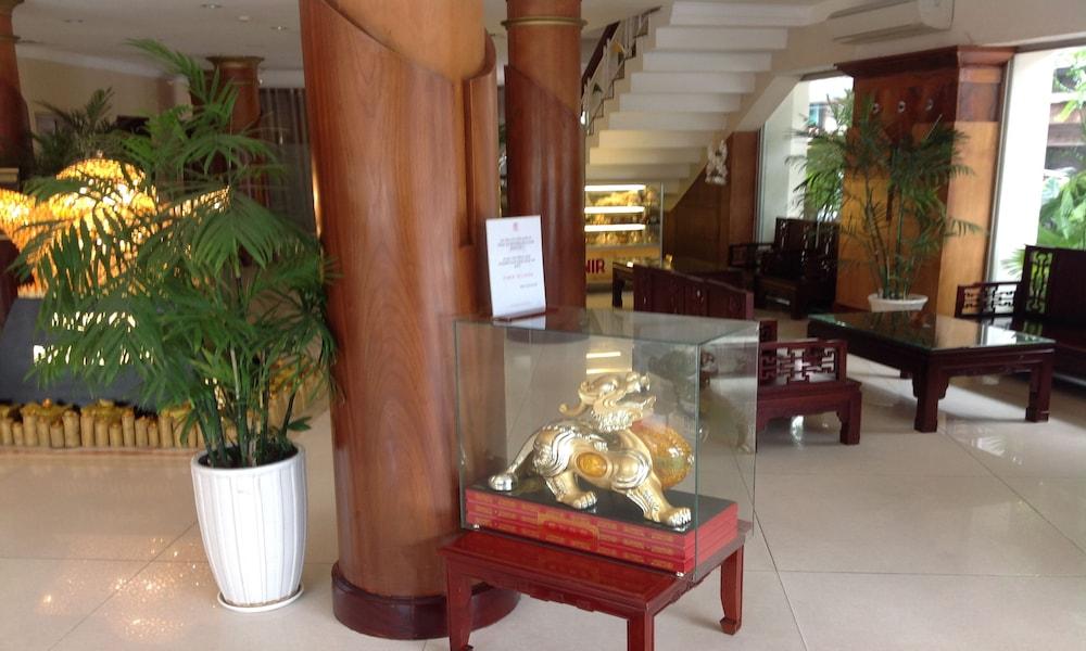 Dong Khanh Hotel Ho Chi Minh City Exterior photo