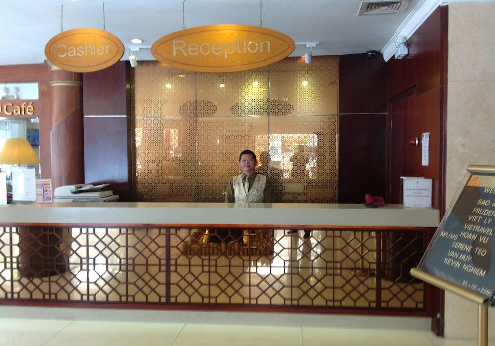 Dong Khanh Hotel Ho Chi Minh City Exterior photo